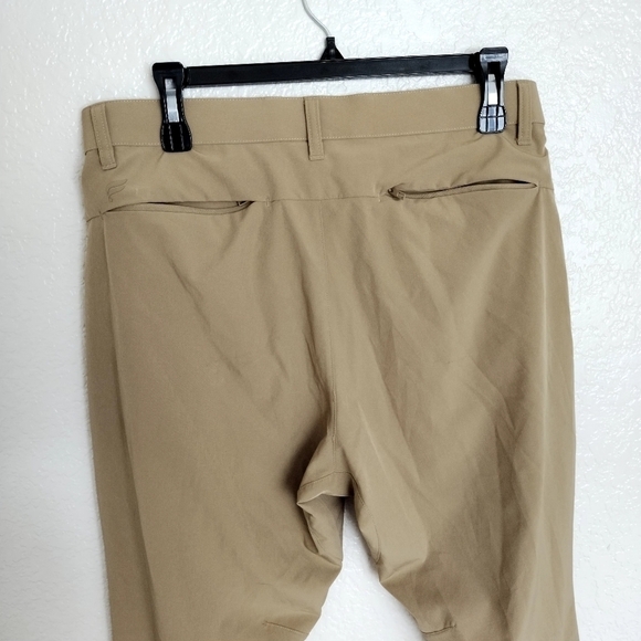 Fabletics the only pants classic fit in dark twil sz 32 x 30 - Picture 3 of 9